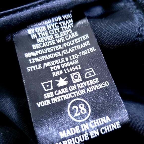 BlankNYC Black Velour Velvet Skinnies Pants Women Size 28 10" Rise - Picture 8 of 8